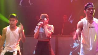 Download lagu AGNEZ MO - Jatuh cinta tak ada logika at Boshe jogja mp3