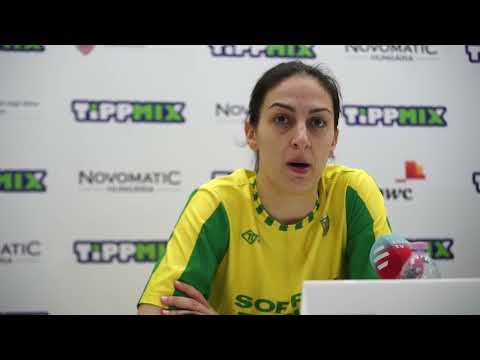 2022.02.24. Sopron Basket - NKA Universitas PEAC, Jelena Brooks értékel
