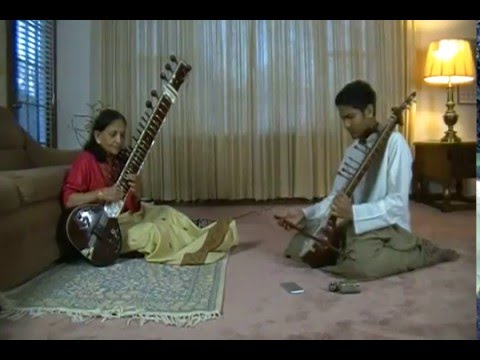 Hasu Patel teaching Raga 'Yaman Kalyan' to Tejas Nair on Esraj