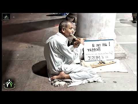Hidden Flute Maestro on Delhi Streets | Soulful Music, That Stops Time