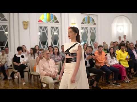 Фестивал „Илинденски денови“ Ревија на дизајнирана облека „МАКЕДОНА“ Автор: Александар Ортаковски