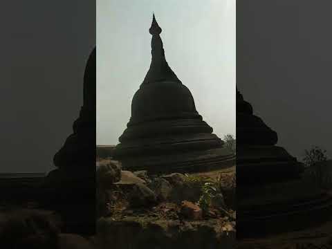 Templo Koe Thaung, (90.000 imagens de Buda) bem-vindo para visitar nossa terra mãe.