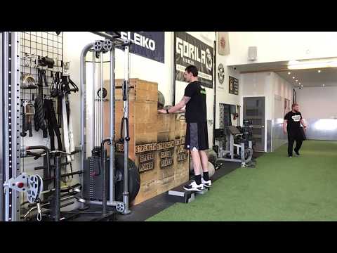 Bodyweight standing calves raise