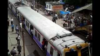 preview picture of video 'Jogeshwari Station, Mumbai'