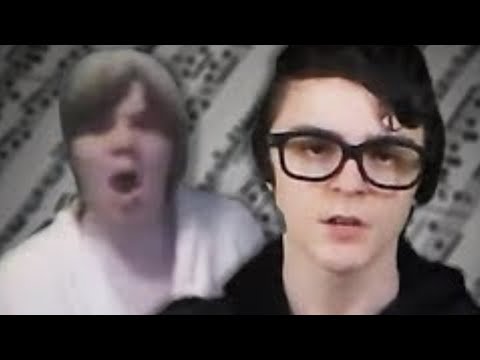 Mozart vs Skrillex - Epic Rap Battle Parodies Season 1