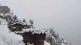 preview picture of video 'Snowall in the pisang (Manang- Nepal)'