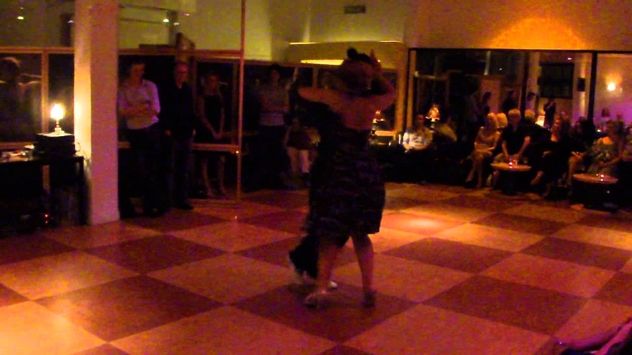 Maja Petrovic & Marko Miljevic - "Estampa de varón" . D´arienzo-Echagüe