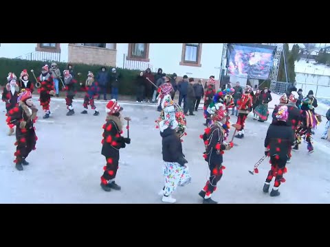 BIT TV LIVE - FESTIVALUL DE DATINI SI OBICEIURI DE ANUL NOU LA DELENI