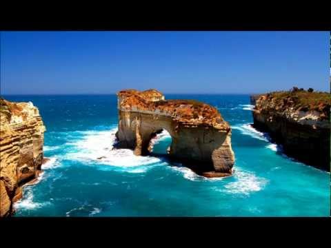 Daniel Kandi & Ferry Tayle - Flying Blue (Original Mix)