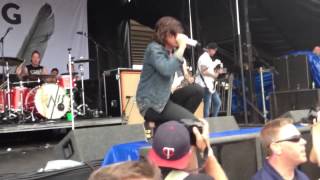 These Things I've Done -Sleeping With Sirens (live)
