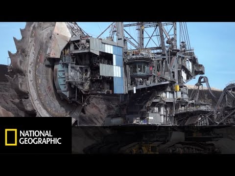 Zobacz jedna z największych koparek na świecie! [Najniebezpieczniejsze miejsca świata]