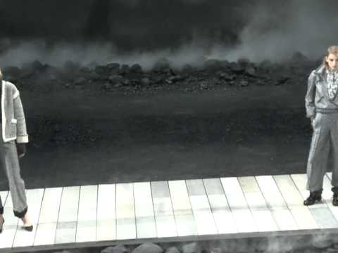 CHANEL Fashion Show - Ready-To-Wear Women's Autumn/Winter 2011/12.