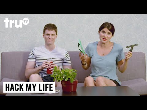 Hack My Life - Hack vs. Hack: Pet Hair Remover