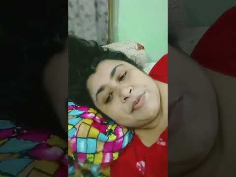 আমি দীক্ষা নিই নি।প্রণাম করে খেতে হয়।নিজের খাওয়াটাও খাটনির।ডগারা গরমে দিনের বেলা খেতে আসে না। 