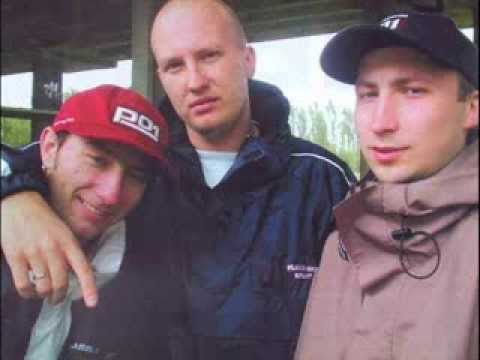 Familia H.P.& Ekonom (Fenomen) - Pod Naciskiem (Prod.O.S.T.R.) [2003]