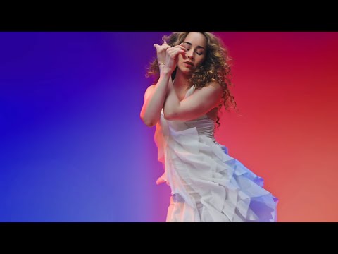 Ayiiti – Icii et Là (Visualizer)