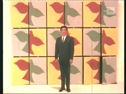 Gilbert Bécaud- Le Petit Oiseau De Toutes Les Couleurs [Video Clip]