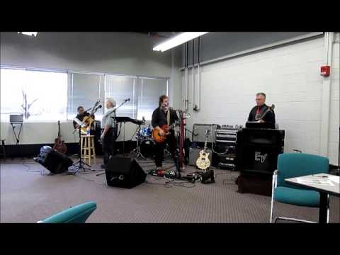 STA Band - Love Alive (Heart)