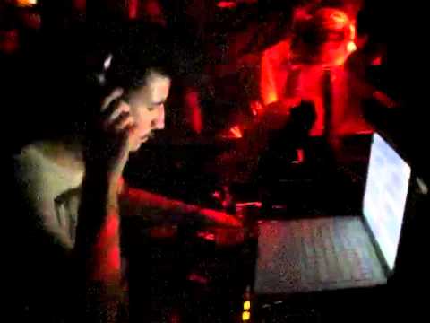 Iranzo Lasia playing: Ivan Picazo - Born to be Princess @ Macarena Club