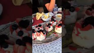 Iggy Azalea And His Sister On Vacation! (Big Ass)