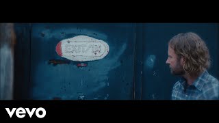 Dierks Bentley - Same Ol&#39; Me (Official Music Video)