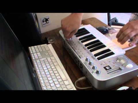 PhOniAndFlOrE - Oppression...LiveCut...