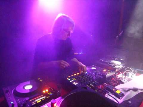 Mathias Schaffhäuser at Snork Enterprises Night - UNDERtheGROUND MuK Giessen