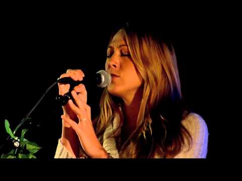 Colbie Caillat and Justin Young - I Never Told You - CLU - April 21, 2011