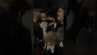 Download lagu Pada malam Jumat Kliwon #music #shortsvideo #laguviral #short mp3