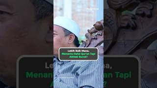 Download lagu Lebih Baik Mana, Menantu Hafal Qur'an Tapi Akhlak Buruk? | Gus Qoyyum mp3