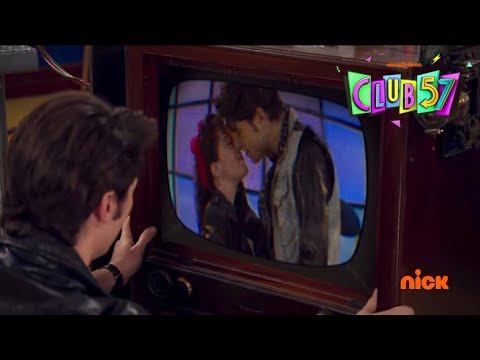 Club 57 2 | El verdadero JJ ve a Eva besando al falso JJ (Capítulo 05) | Escena