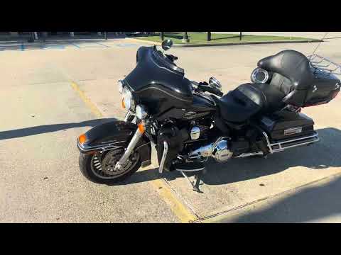 2012 HD FLHTCU103