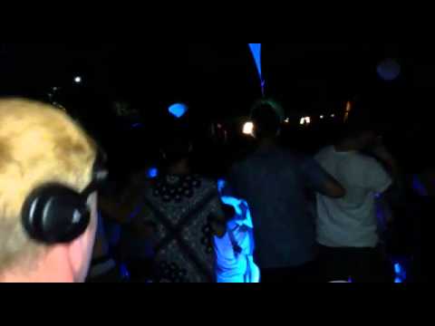 Simone Liberali Play Outside the Cage - La Calle (Original mix)