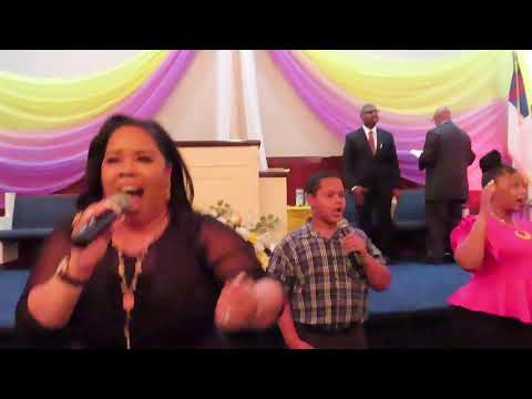 Coro Jehova Shalom - Te Podemos Sentir (Abner Himely)