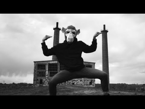 Leona Berlin - MONKEYS [Official Video]