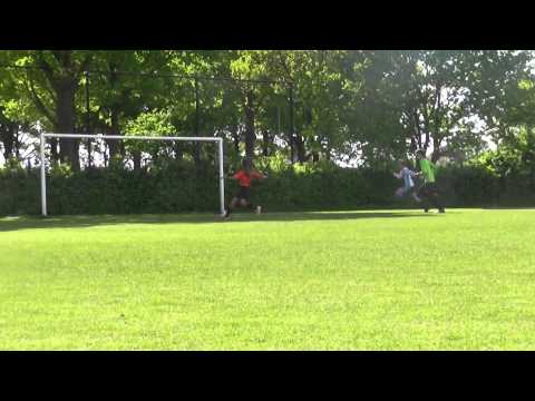 14 mei 2015 FC Driebergen D2 - VV De Meern D3 toernooi Jonathan 1-5 Doelpunt Angelo (1-5)