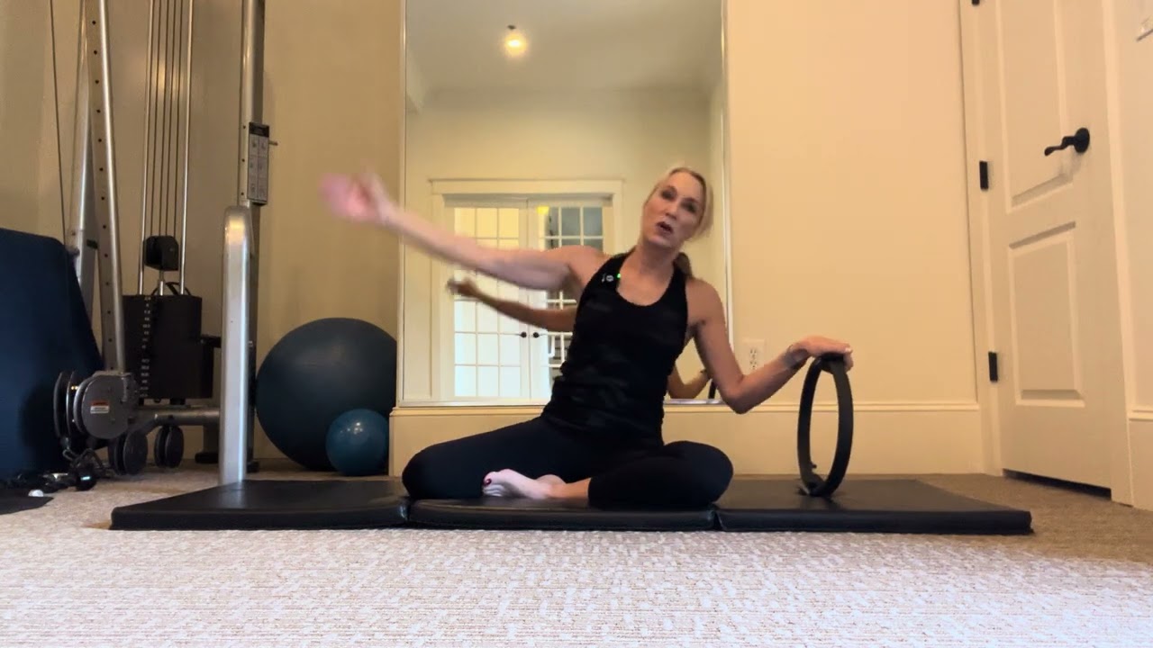 Mermaid with Pilates Ring