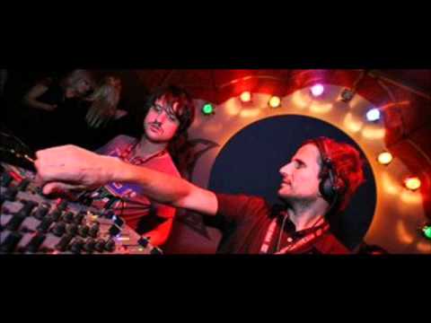 Valentino Kanzyani & Marco Nastic - Live @ Garage Stadium, Campo Grande Brasil  (20.10.2007)