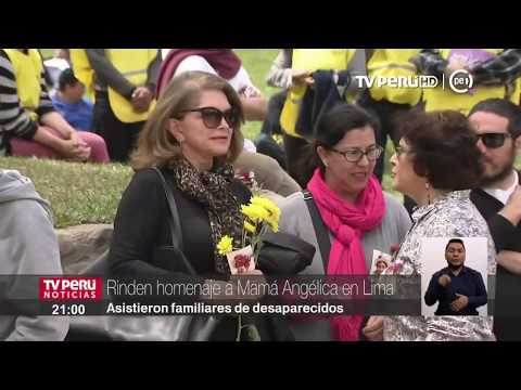 Rinden homenaje a 'mamá Angélica' en Lima