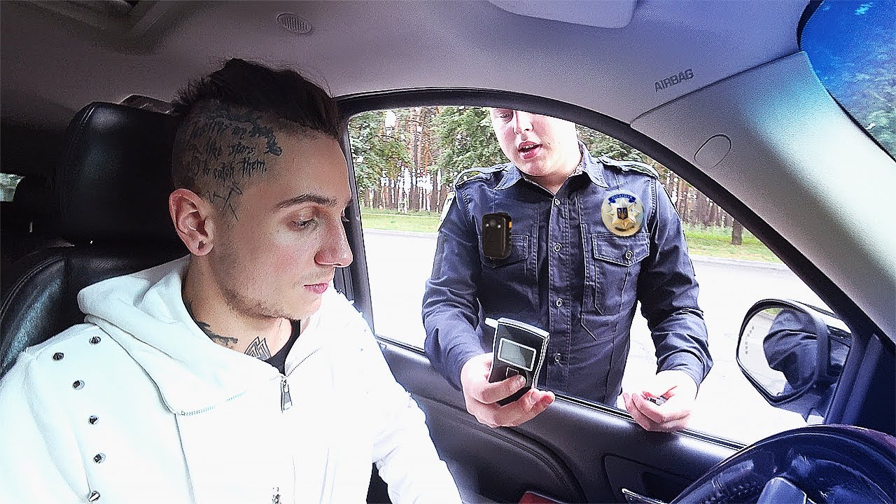 БУХОЙ ФОКУСНИК РАЗВЕЛ ПОЛИЦЕЙСКОГО | ЗАБРАЛИ ПРАВА | ПРАНК НАД ПОЛИЦИЕЙ