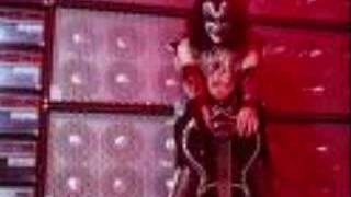 KISS/Genes Simmons-Man of 1000 Faces