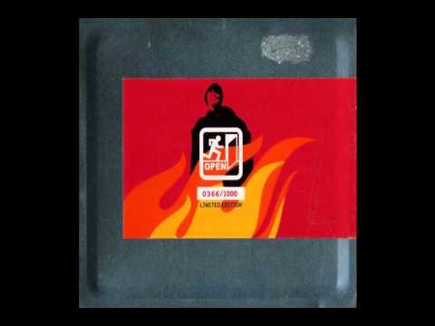 Squeeze Theeze Pleeze - Communication