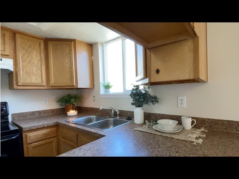 1554 Monroe Boulevard property video