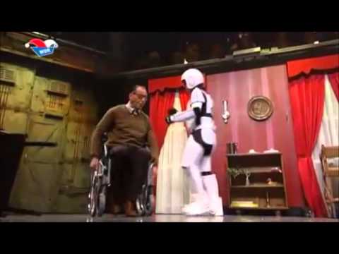 Alten Pfleger (Roboter) Stunksitzung 2013.wmv
