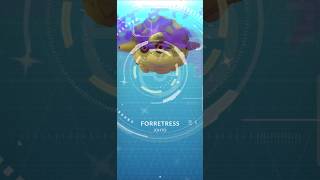 Rescatamos un Pineco Oscuro Shiny y registramos a Forretress shiny en la Pokedex de Pokémon GO