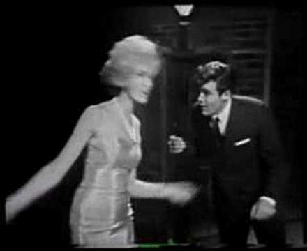 Digby Richards - I'm not the marrying kind