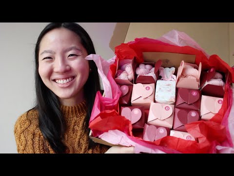 arieknits Podcast Ep. 19 - My First Yarn Advent!