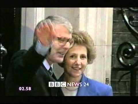 BBC 1  & BBC News 24 Junction Christmas Night / Boxing Day Morning Junction 1999