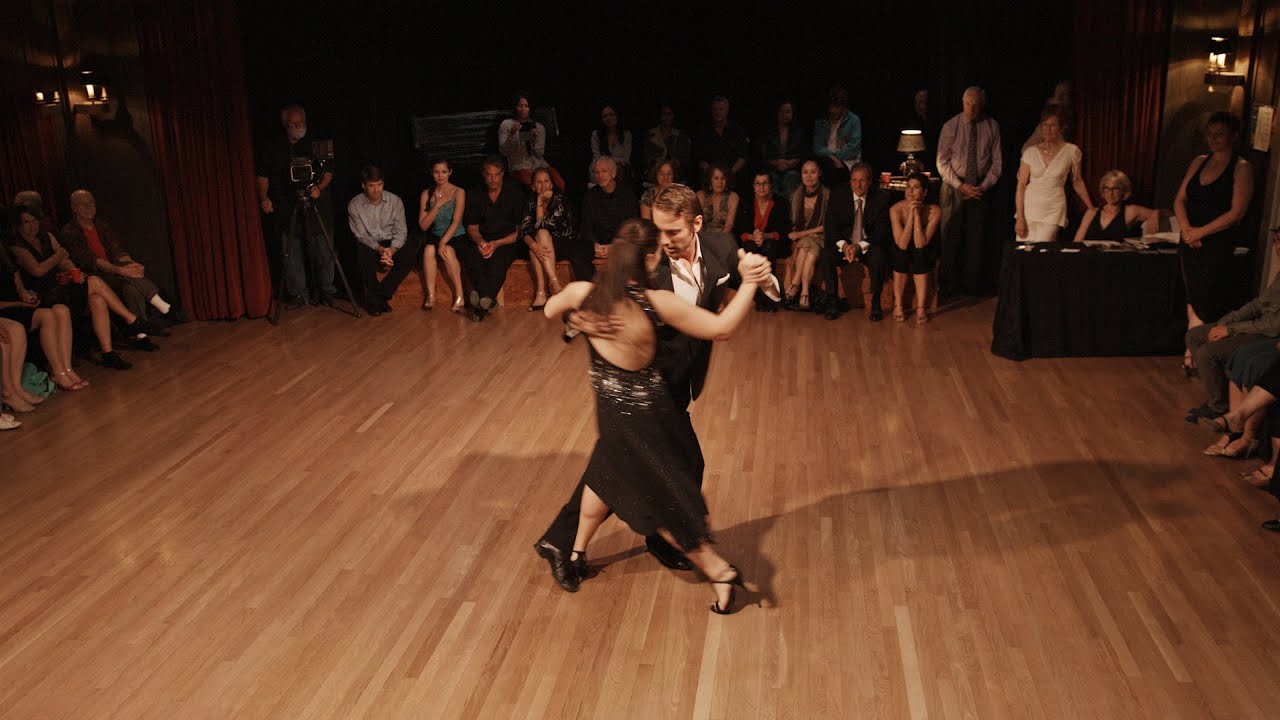 Johana Copes & James Friedgan Flores de Alma 3 of 3