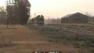 preview picture of video 'Tren de Ferrocentral con la 8248 saliendo de Toledo'